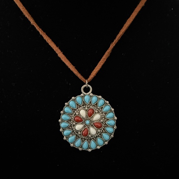 Robert Rose Faux Turquoise and Coral Medallion Necklace - Picture 3 of 13